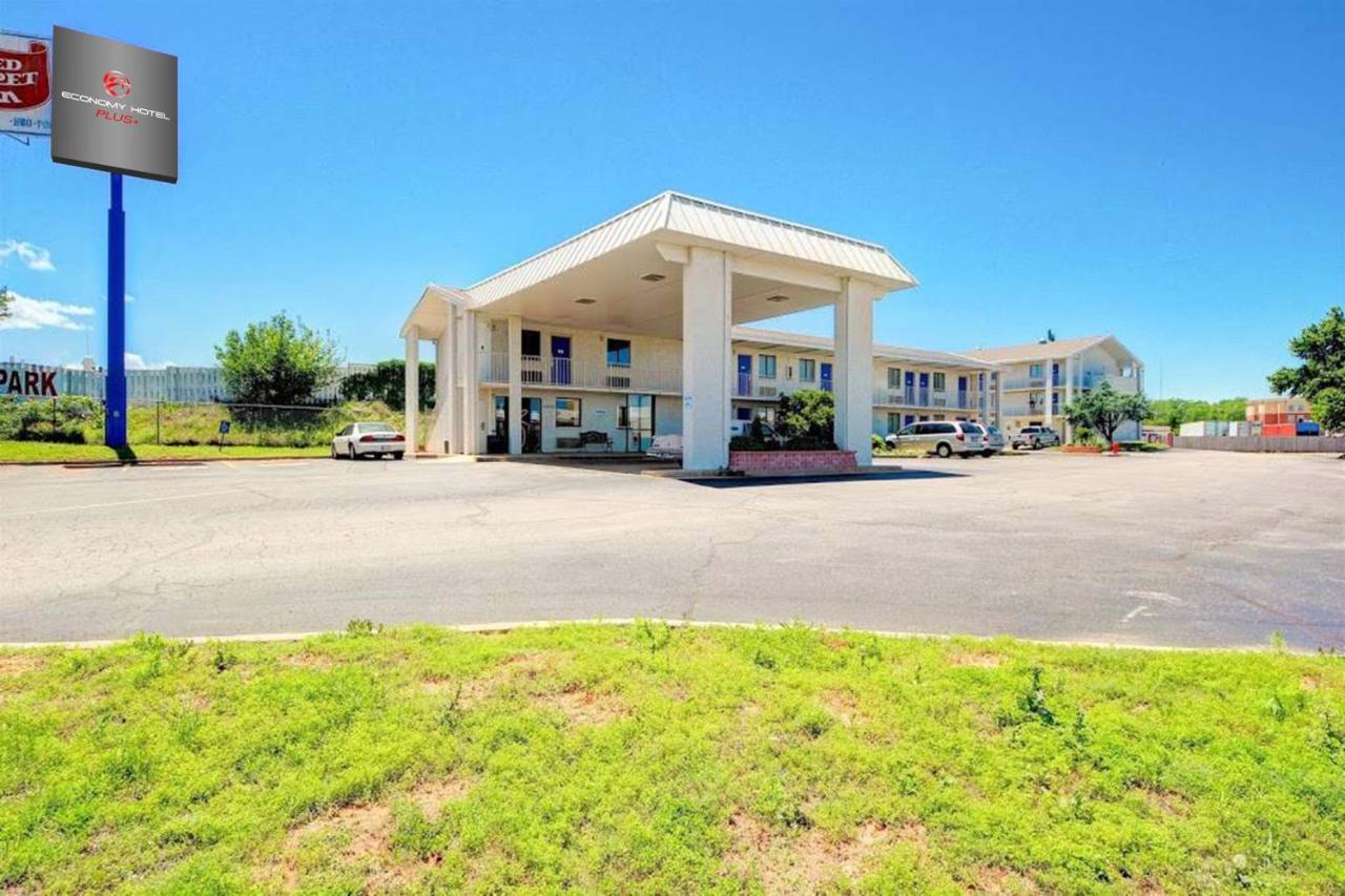 Economy Hotel Plus Oklahoma City Eksteriør billede